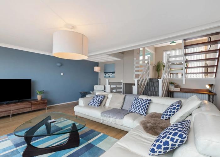 Cystanog Fach - Spectacular Sea Views Balcony and Terrace Parking