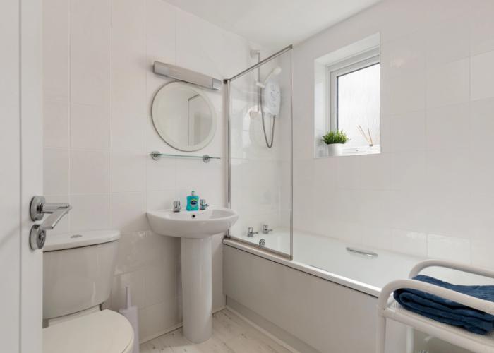Cystanog Fach - Spectacular Sea Views Balcony and Terrace Parking