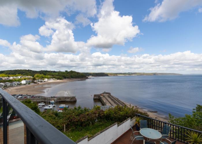 Cystanog Fach - Spectacular Sea Views Balcony and Terrace Parking