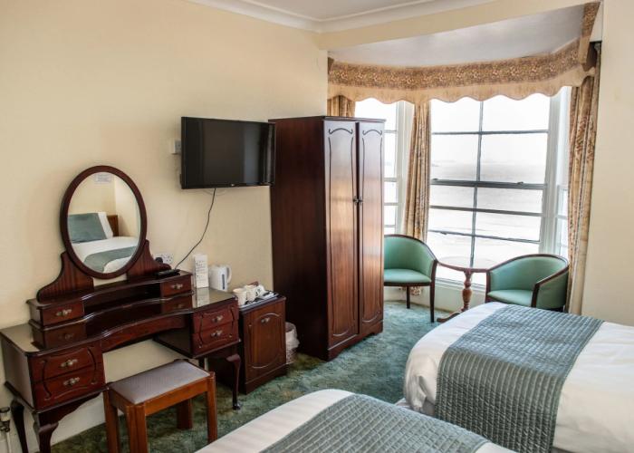 Royal Lion Hotel