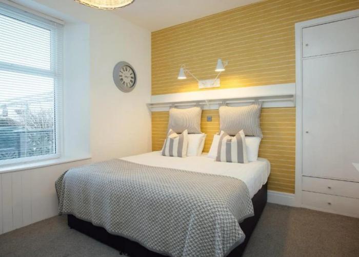 Lindholme Guest House