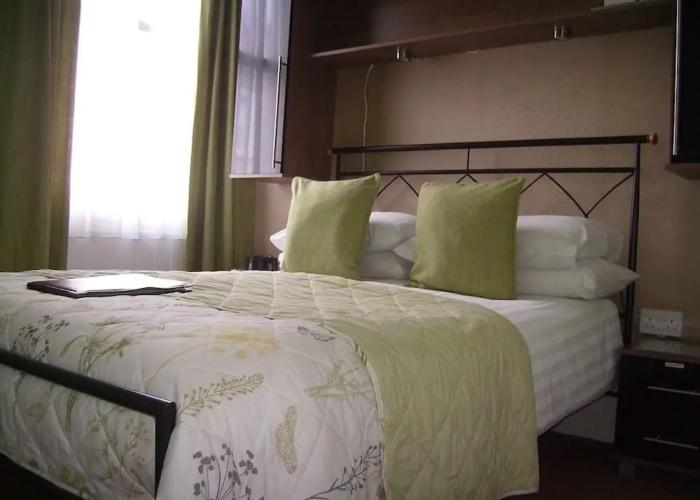 Langdon Villa Guest House