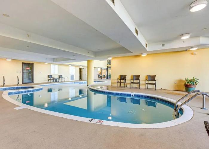 Dauphin Island Top-floor Condo w/ Resort Perks!