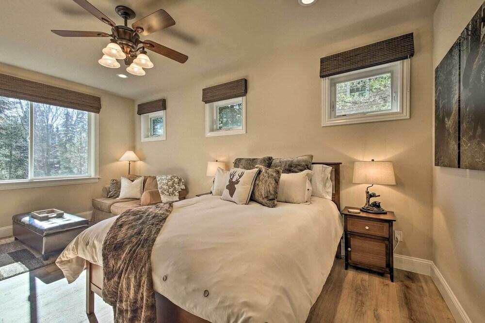 Sugar Bear Lodge w/ Game Room - 5 Mi to Village!