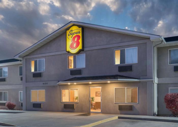 Super 8 by Wyndham Fountain