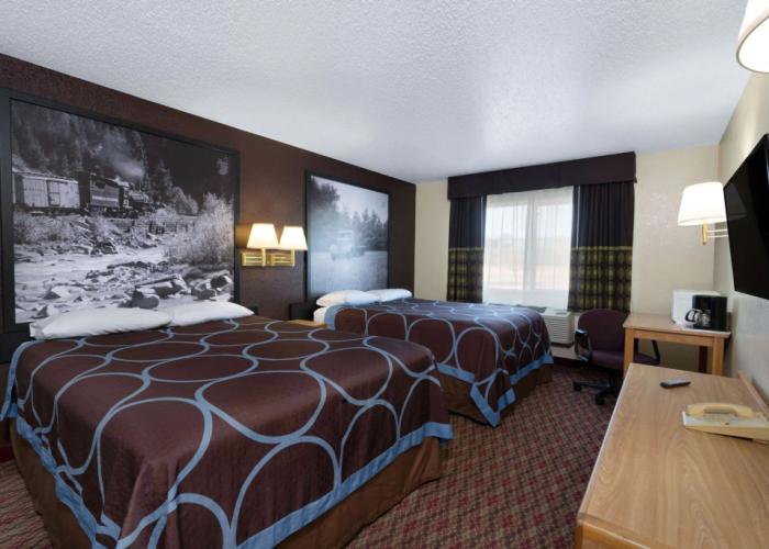 Super 8 by Wyndham Fountain