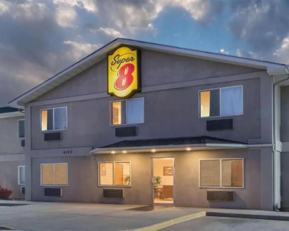 Super 8 By Wyndham Fountain