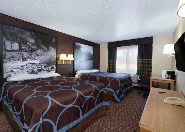 Super 8 By Wyndham Fountain