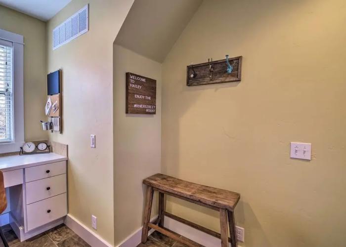 River Street Roost - 12 Miles to Sun Valley Resort