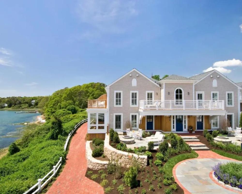 Wequassett Resort and Golf Club