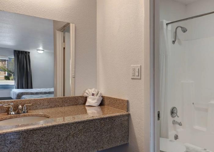 Studio 6 Branson West MO Silver Dollar City