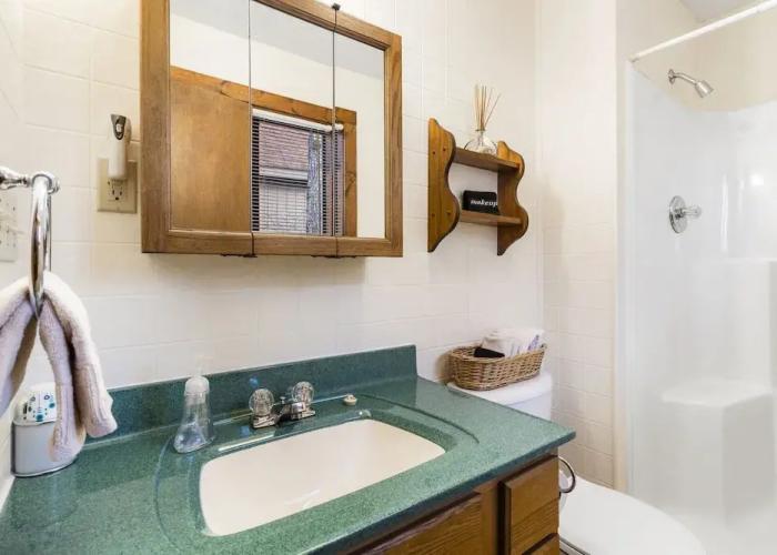 Skipjack Cottage Branson