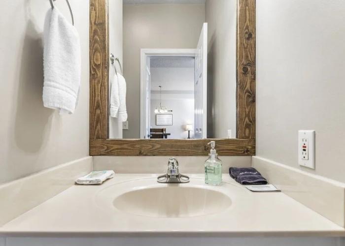 Oak Lane Escape - Branson - Resort Condo on Golf Course w/ Endless Amenities