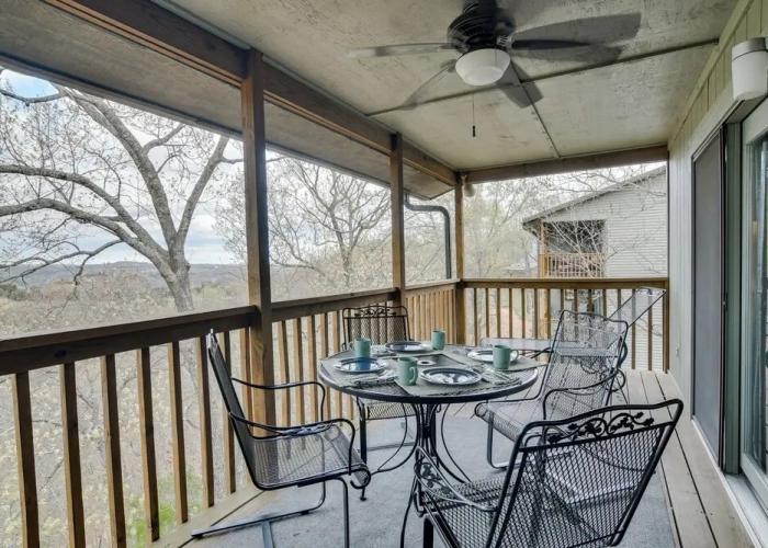 Branson Condo w/ Views - Near Silver Dollar City!