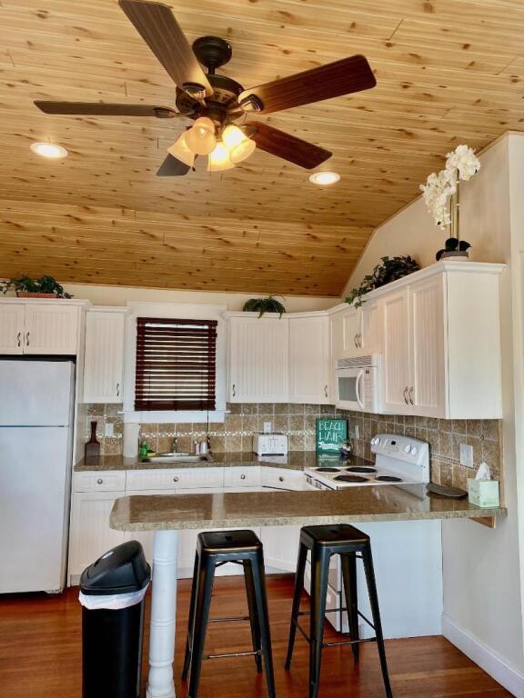 The Palms Hotel Fire Island