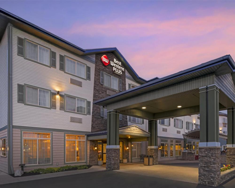 Best Western Plus Vineyard Inn & Suites