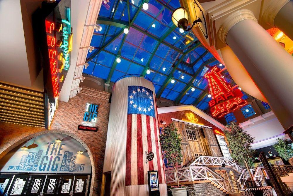 The Brook at Turning Stone Resort Casino