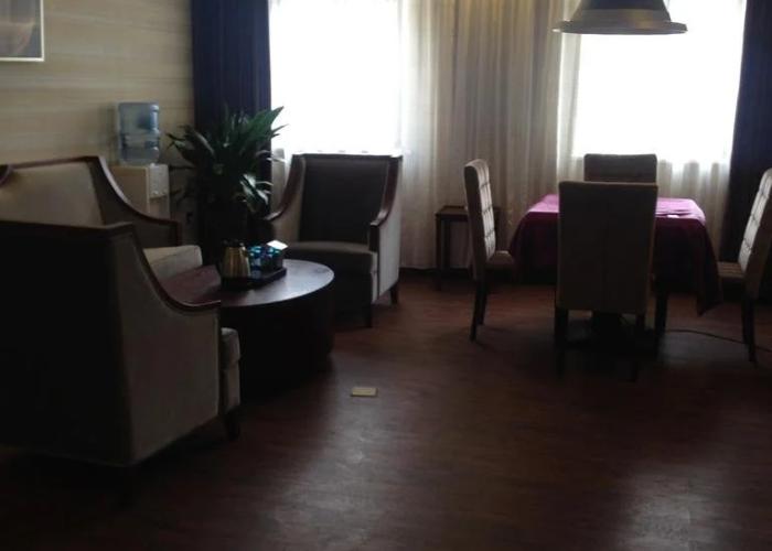 Shidu Purple Yuet Hotel