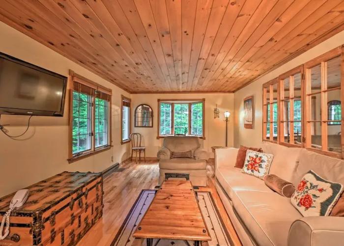 Beautiful Jay Peak Home Near Creek & Waterfalls!