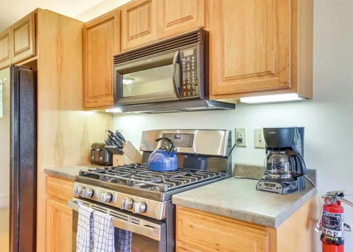 Ski-in/ski-out at Jay Peak Resort Condo!