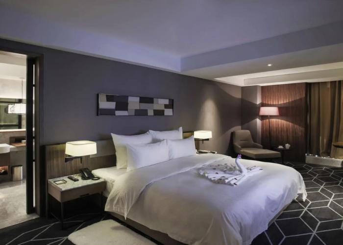 The Lotus Hotel Chongqing