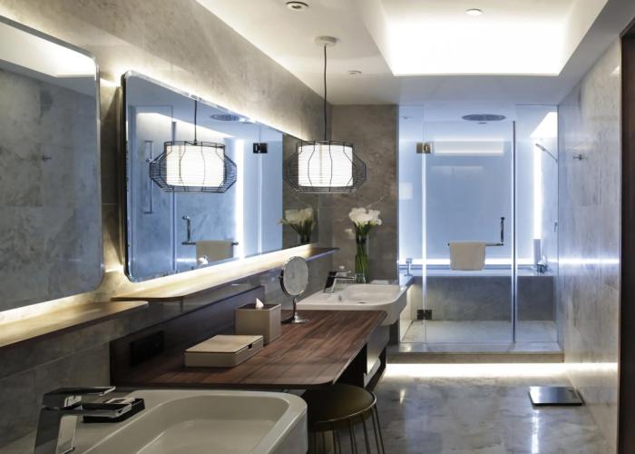 The Lotus Hotel Chongqing