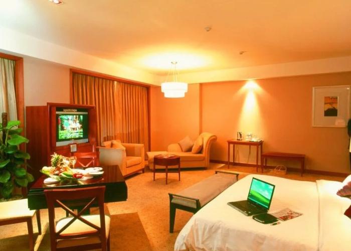 Jia Yu Emperor Hotel