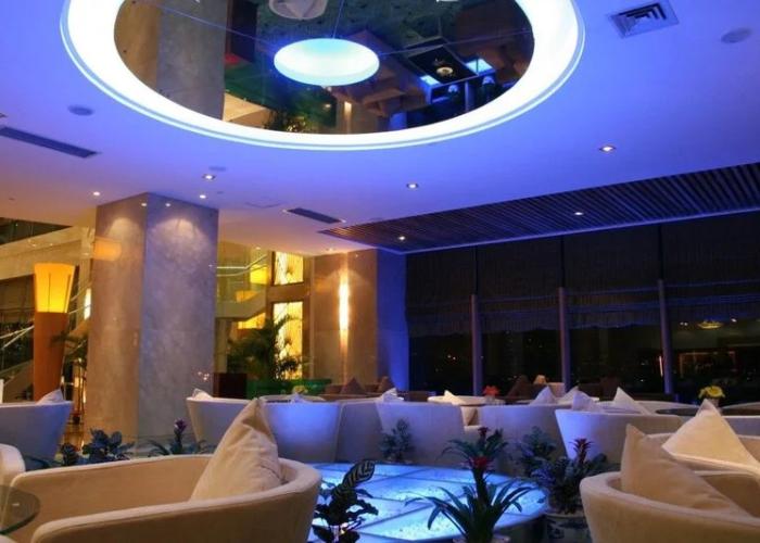 Jia Yu Emperor Hotel