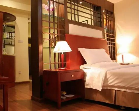 Hotel Carol