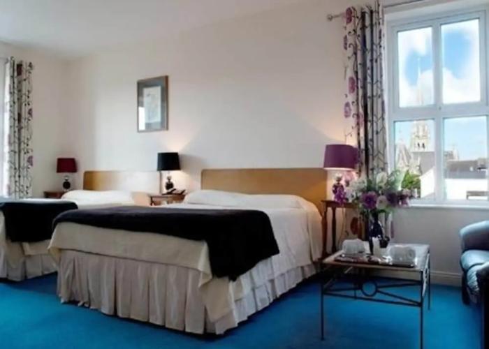 O'Donovan's Hotel
