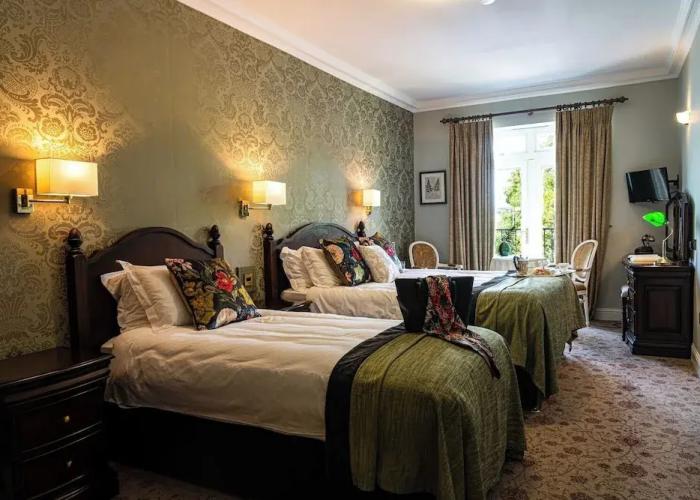 Fernhill House Hotel & Gardens