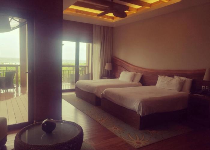 Indura Beach & Golf Resort, Curio Collection by Hilton
