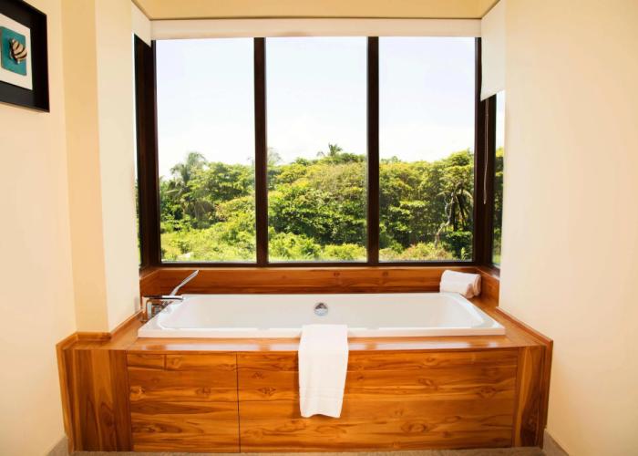 Indura Beach & Golf Resort, Curio Collection by Hilton