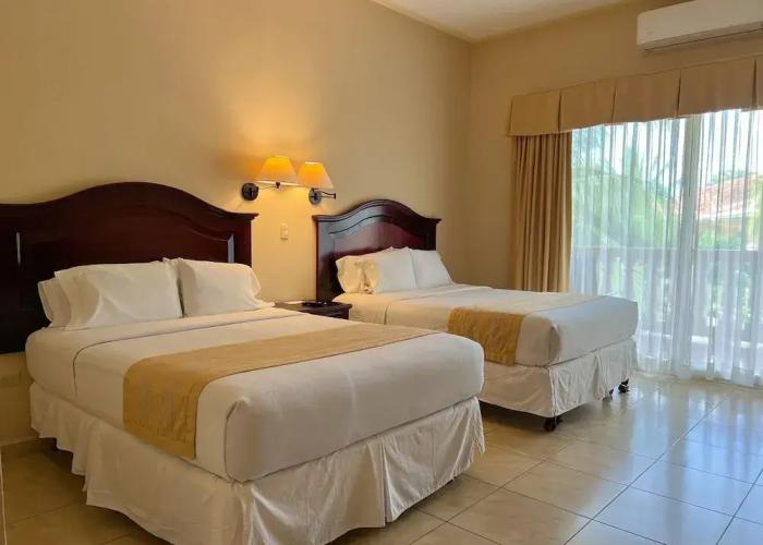 La Ensenada Beach Resort - All Inclusive