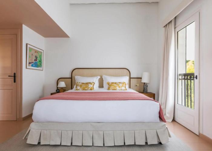 Hôtel La Tartane Saint -Tropez