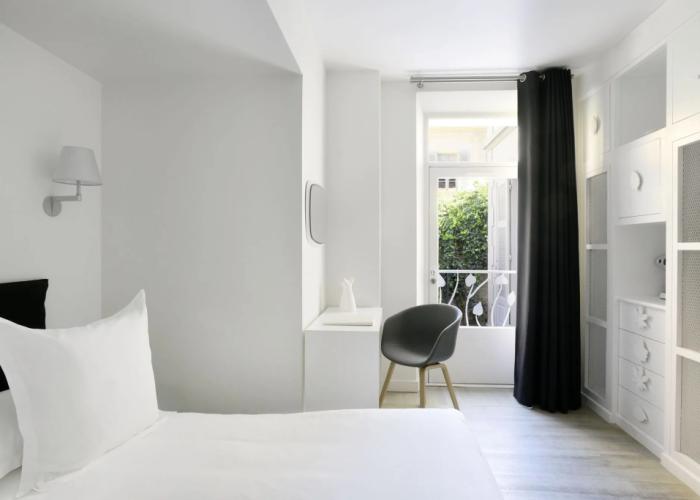 White 1921 Saint-Tropez