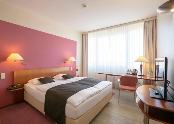 Globana Airport Hotel