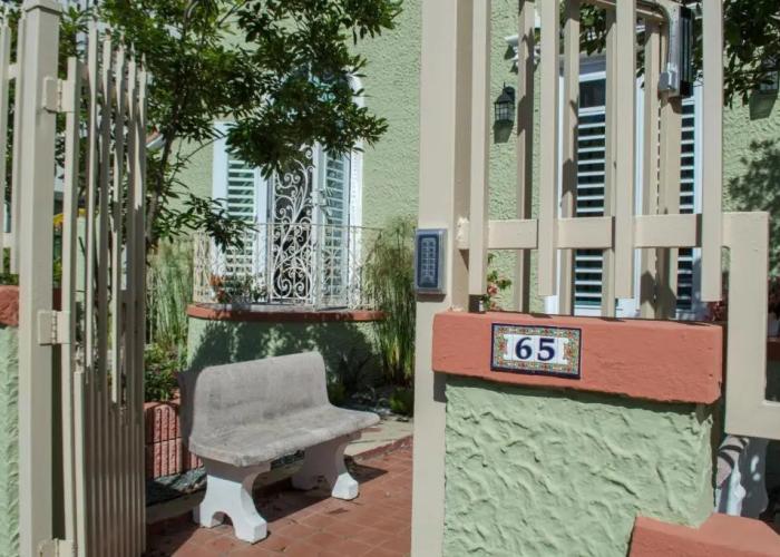 Casa Isabel Bed & Breakfast