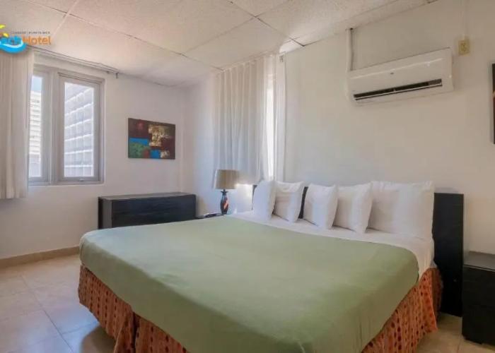Sandy Beach Hotel
