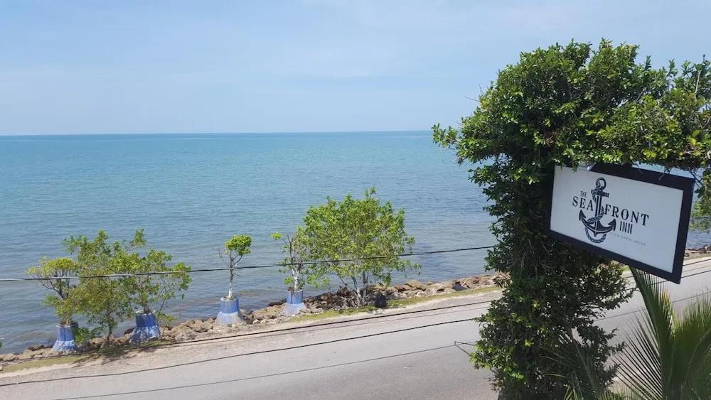 фото Sea Front Inn