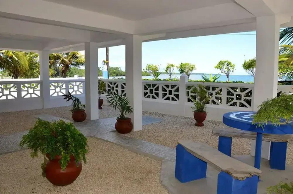 фото Sea Front Inn