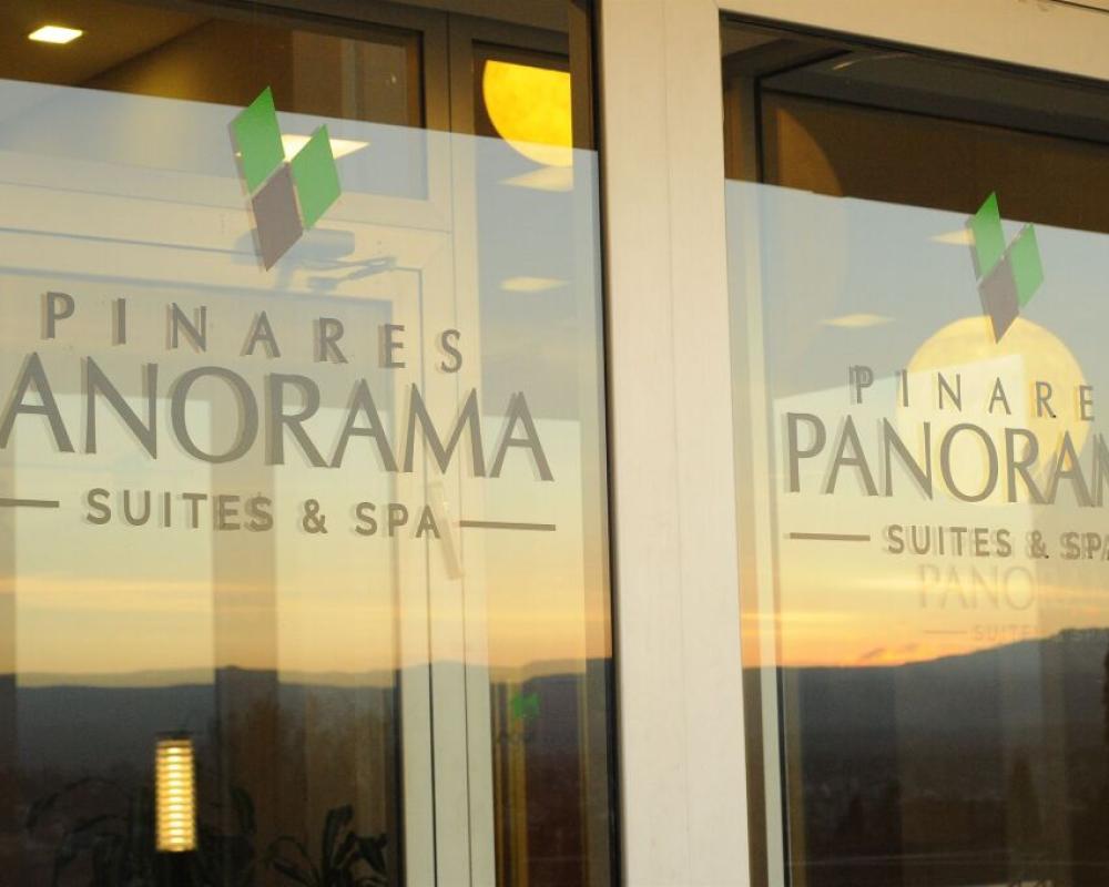 Pinares Panorama Suites & Spa