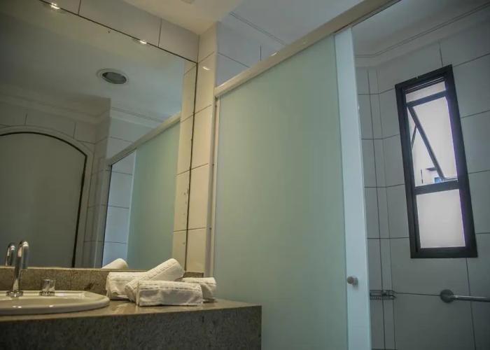 Cosmopolitan Praia Flat