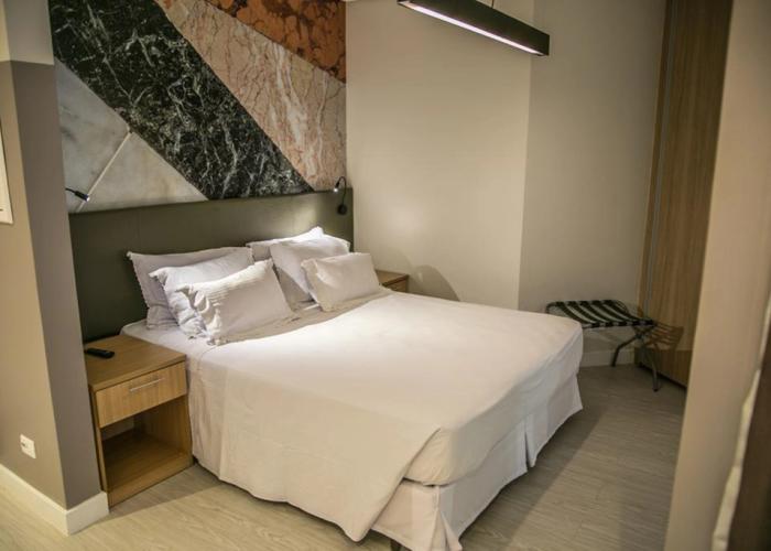 Cosmopolitan Praia Flat