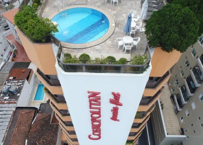 Cosmopolitan Praia Flat
