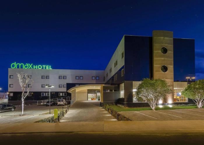DMax Hotel
