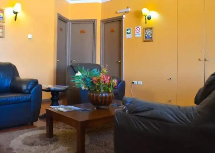 Hotel Dikran