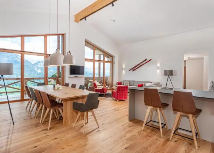 Skylodge Alpine Homes