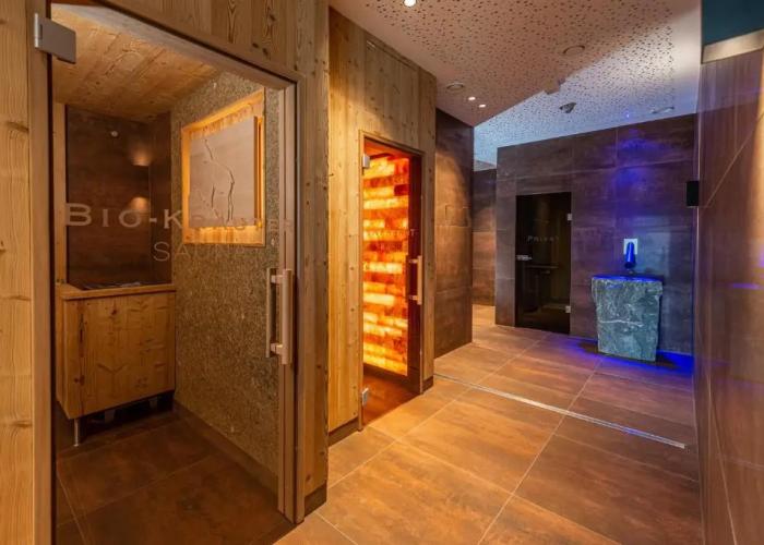 Skylodge Alpine Homes