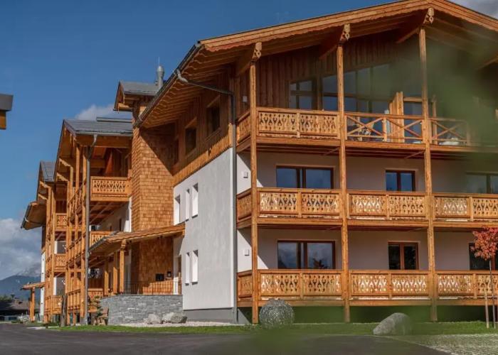 Skylodge Alpine Homes